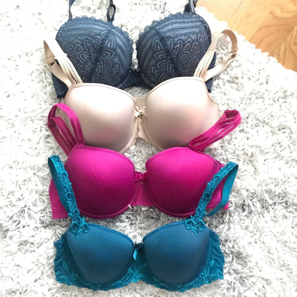 Chantelle Bras like new!